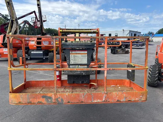 2016 JLG 400S Boom Lift