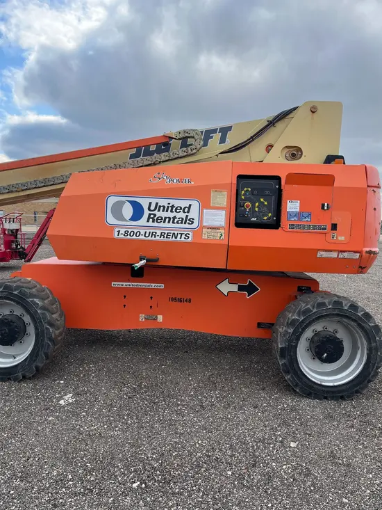 2016 JLG 800S Boom Lift