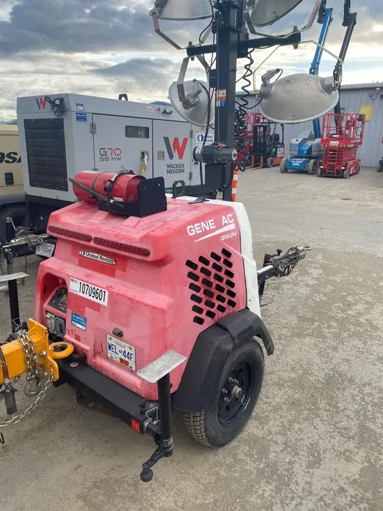 2018 Magnum Pro MLT6SM Portable Light Tower