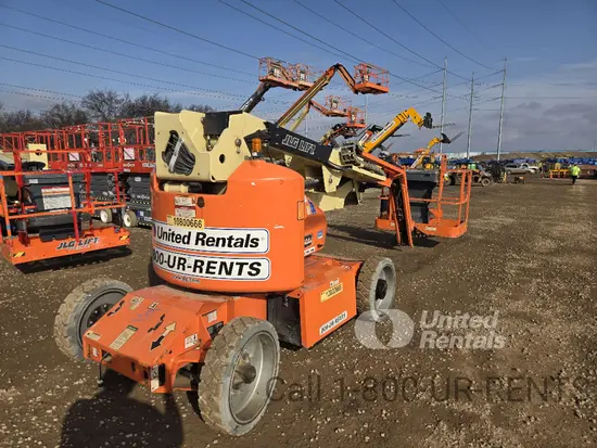 2018 JLG E450AJ Articulating Boom Lift