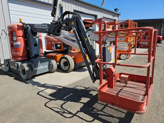 2017 Skyjack SJ30ARJE Articulating Boom Lift