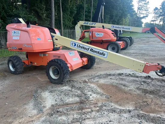 2016 JLG 400S Boom Lift