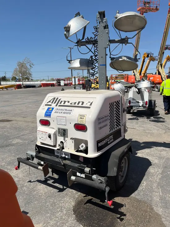 2017 Allmand NL5000 Portable Light Tower