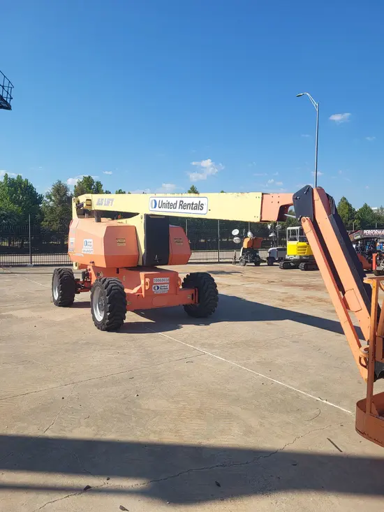 2017 JLG 800AJ Articulating Boom Lift