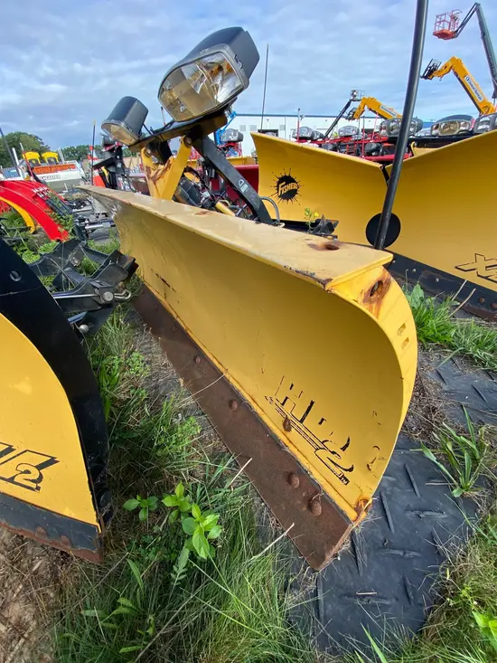 2016 FISHER 9' HD2 Attachment