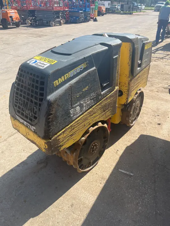 2018 BOMAG BMP8500 Double Drum Roller