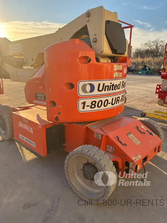 2016 JLG E400AJPN Articulating Boom Lift