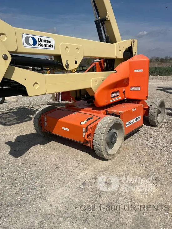 2017 JLG E450AJ Articulating Boom Lift
