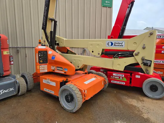 2017 JLG E450AJ Articulating Boom Lift