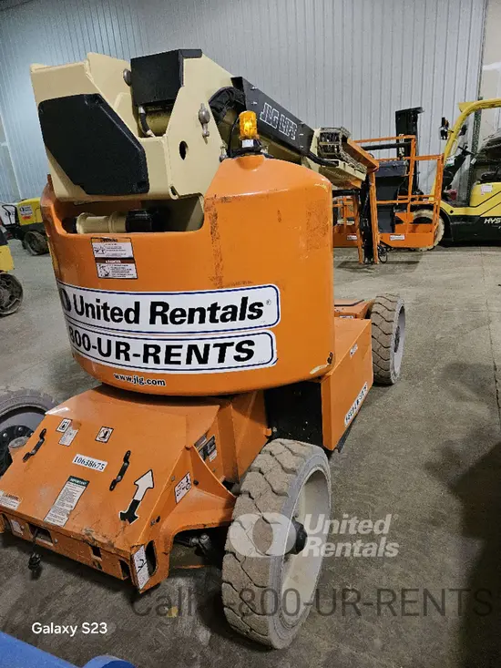 2017 JLG E450AJ Articulating Boom Lift