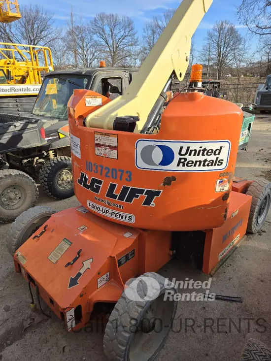 2015 JLG E400AJPN Articulating Boom Lift