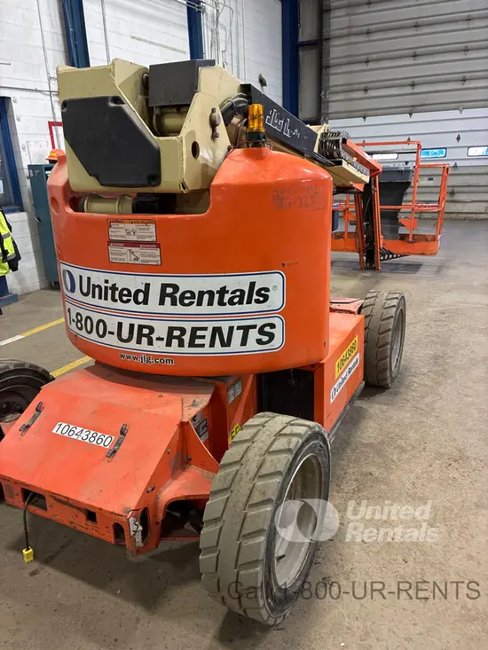2017 JLG E450AJ Articulating Boom Lift