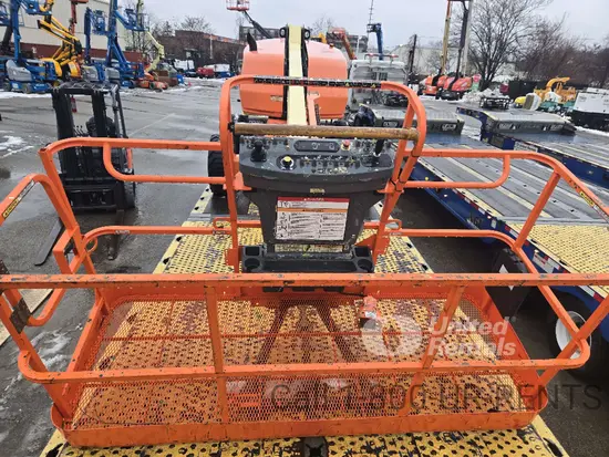2017 JLG 400S Boom Lift