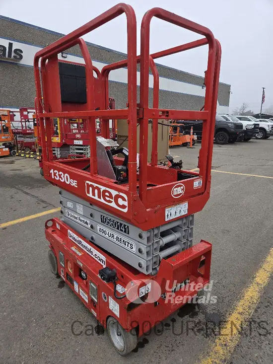 2017 MEC 1330SE Scissor Lift