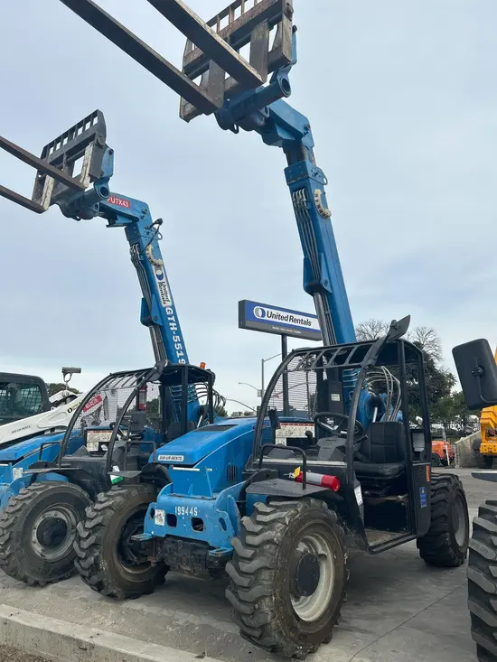 2017 Genie GTH-5519 Forklift