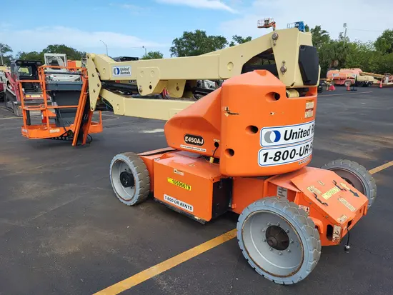 2017 JLG E450AJ Articulating Boom Lift