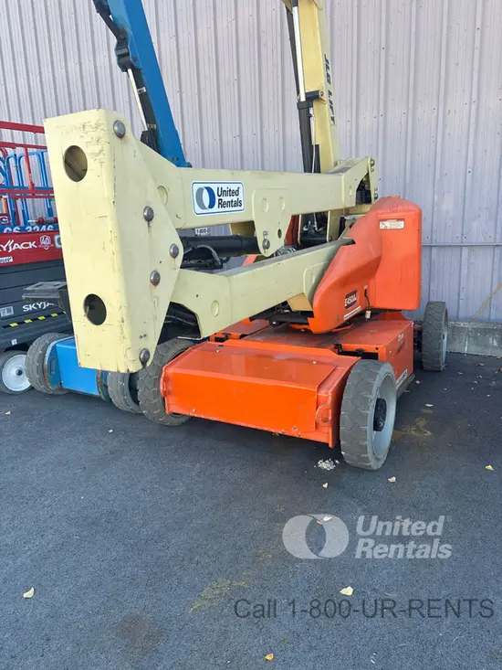 2016 JLG E450AJ Articulating Boom Lift
