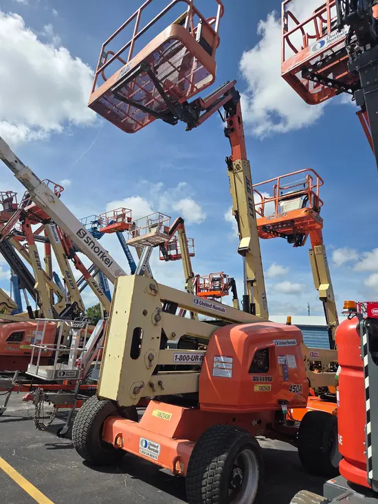 2017 JLG 450AJ Articulating Boom Lift