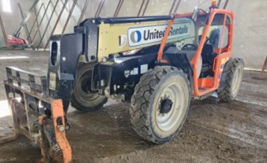 2017 JLG 742 Forklift