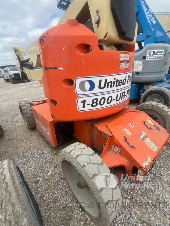 2017 JLG E450AJ Articulating Boom Lift