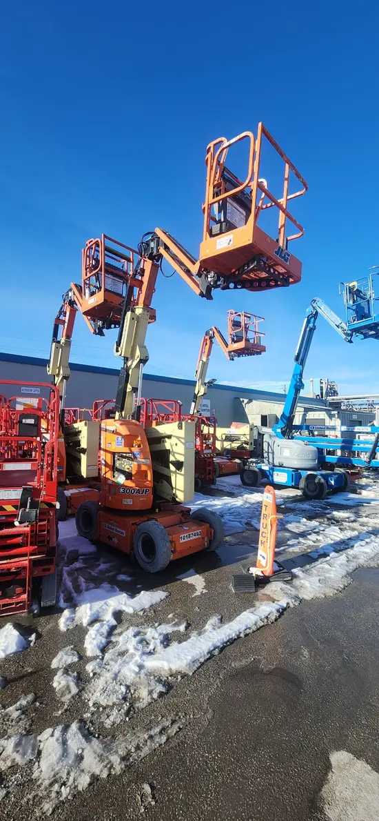 2013 JLG E300AJP Articulating Boom Lift