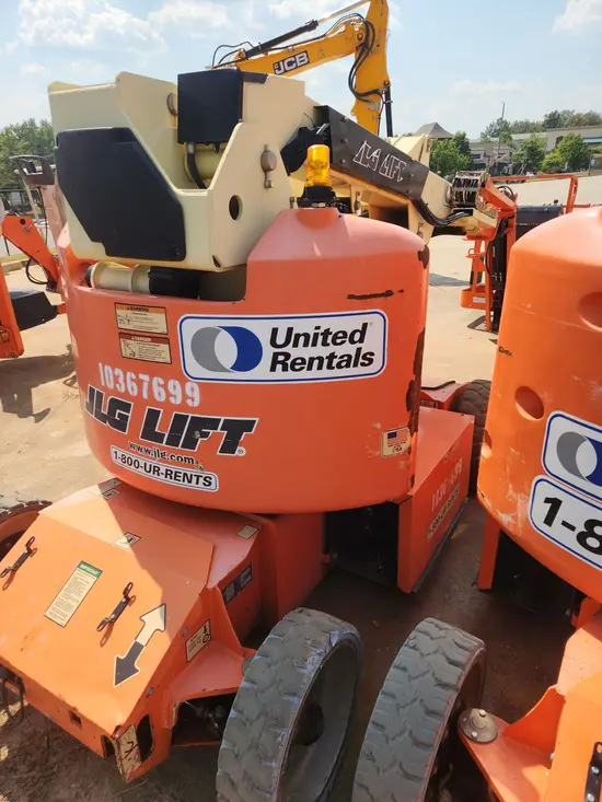 2015 JLG E400AJPN Articulating Boom Lift