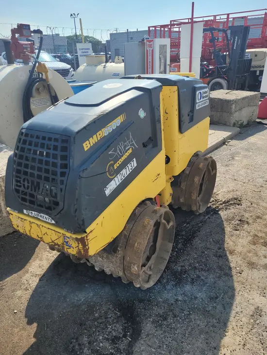 2021 BOMAG BMP8500 Double Drum Roller