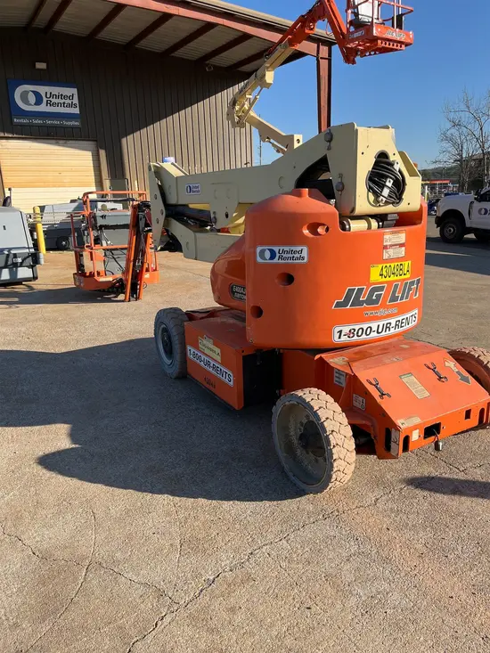 2017 JLG E400AJPN Articulating Boom Lift