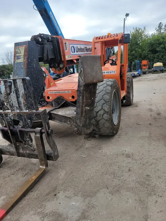 2016 SKYTRAK 10054 Forklift