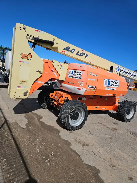 2017 JLG 800AJ Articulating Boom Lift