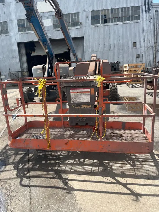 2017 JLG 600S Boom Lift