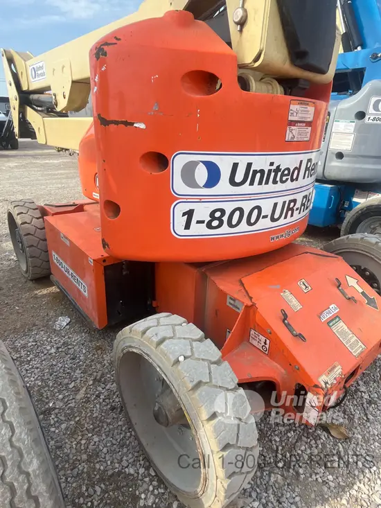 2017 JLG E450AJ Articulating Boom Lift