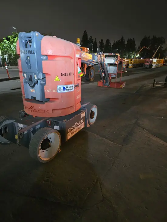 2017 Skyjack SJ30ARJE Articulating Boom Lift