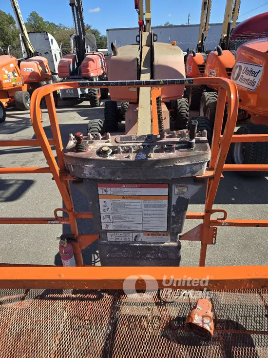 2017 JLG 400S Boom Lift