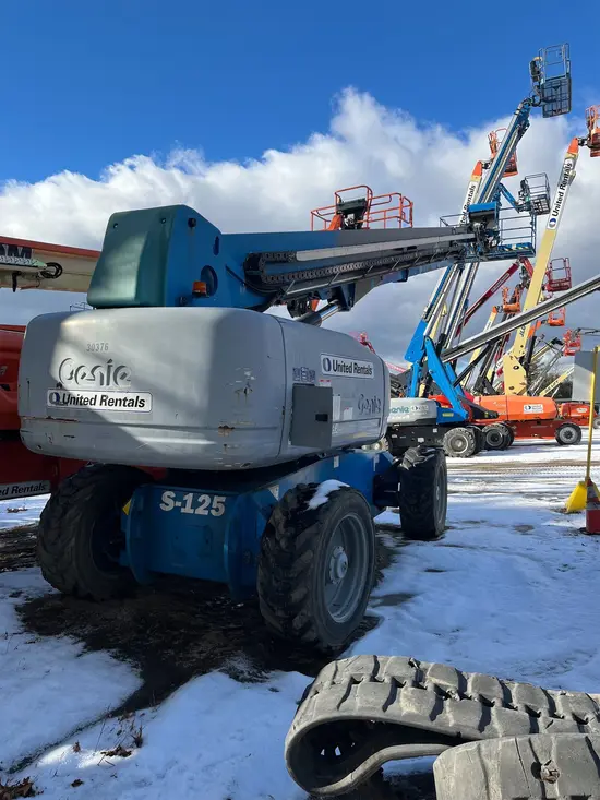 2016 Genie S-125 Boom Lift