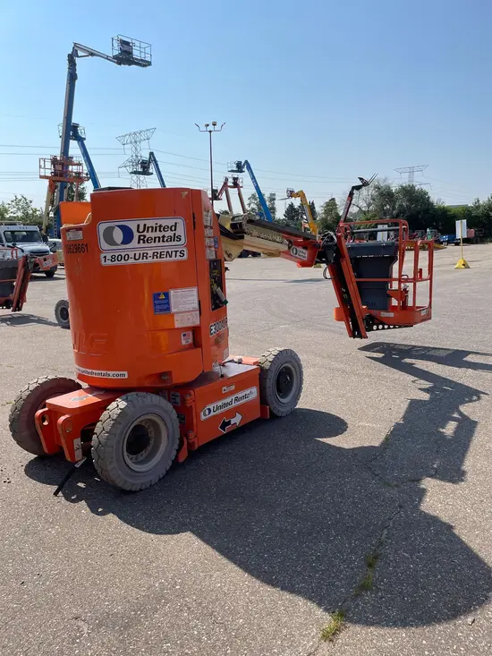 2017 JLG E300AJP Articulating Boom Lift