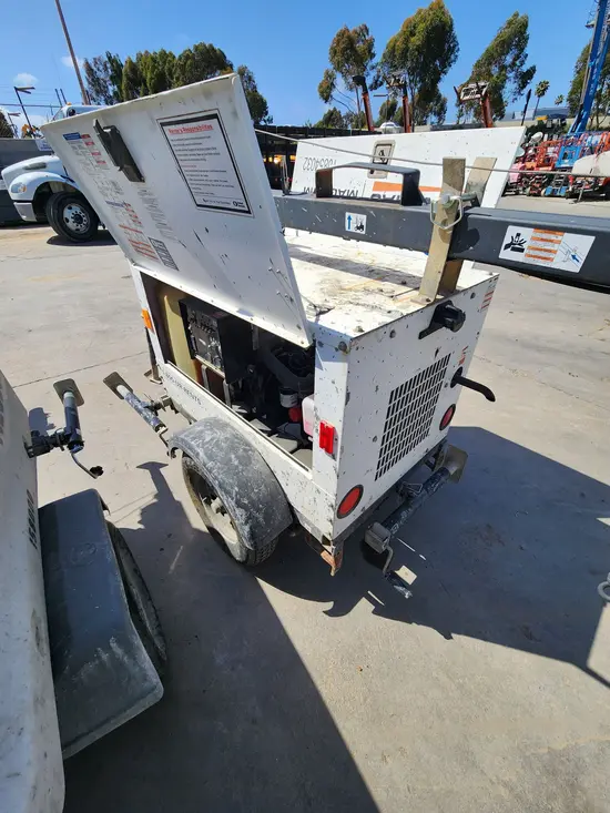 2018 Magnum Pro MLT3060 Portable Light Tower