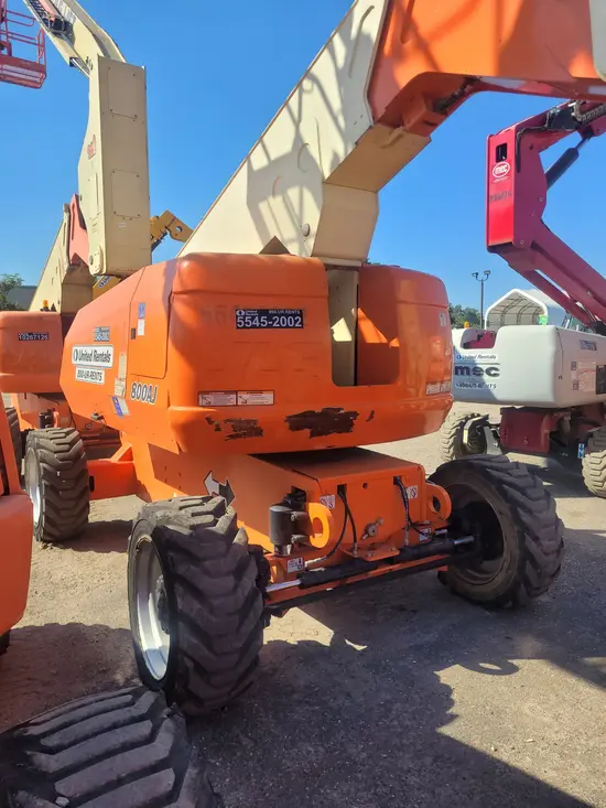 2015 JLG 800AJ Articulating Boom Lift