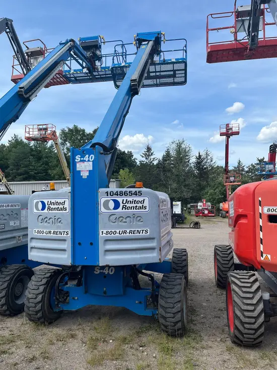 2016 Genie S-40 Boom Lift
