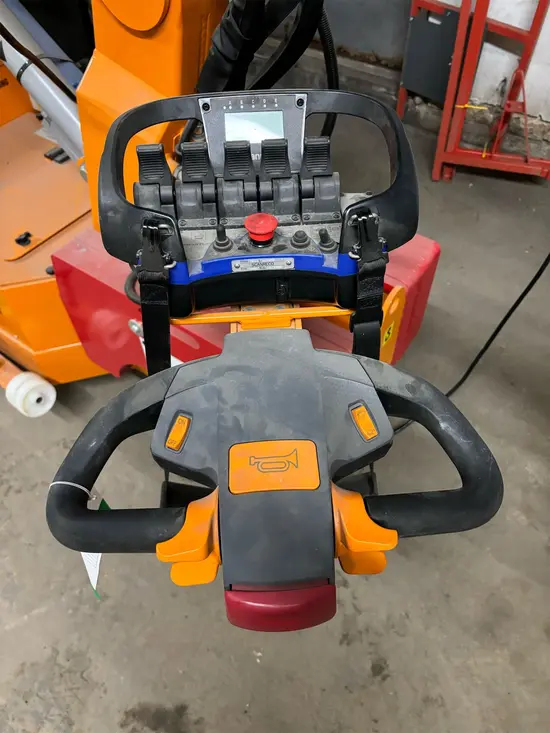 2021 SMARTLIFT SL 1008 Material Lift