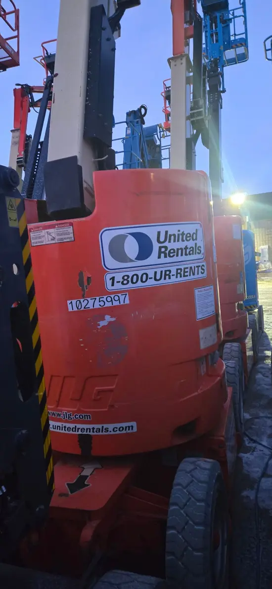2014 JLG E300AJP Articulating Boom Lift