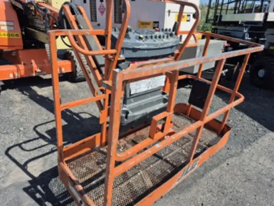 2017 JLG 450AJ Articulating Boom Lift