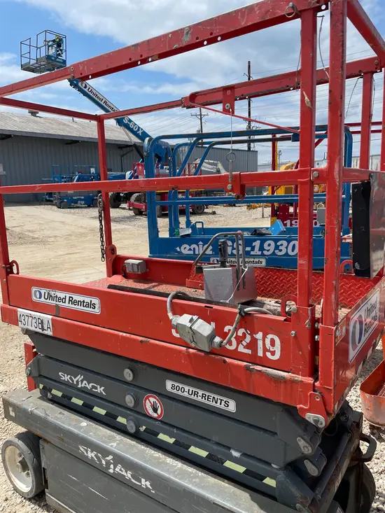 2017 Skyjack SJIII3219 Scissor Lift