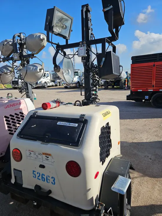2017 Genie RL4 Portable Light Tower