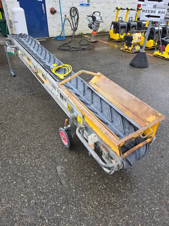 2021 LINKIT LKS300-3.2 Material Lift