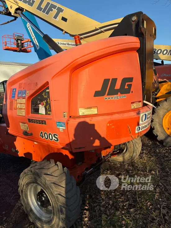 2017 JLG 400S Boom Lift
