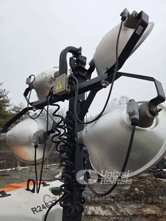 2018 Magnum Pro MLT6SM Portable Light Tower