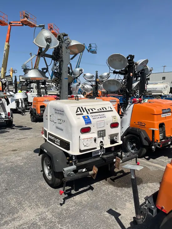 2017 Allmand NL5000 Portable Light Tower