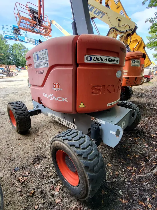 2015 Skyjack SJ46AJ Articulating Boom Lift