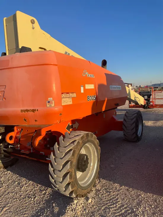 2018 JLG 800S Boom Lift